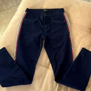 dust denim size 32 (Medium)